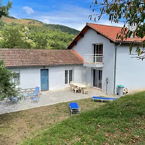 Hébergement de vacances Maison De Village Au Pied Des Pyrénées, Gembrie